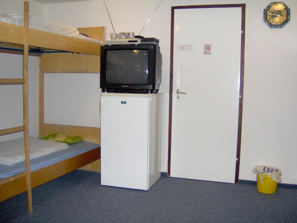 Ifi Hostel Pecs Room photo
