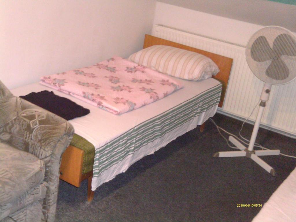 Ifi Hostel Pecs Room photo